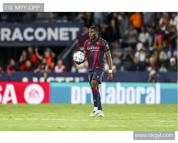 喀麦隆传奇球星米拉见证非洲足球崛起与世界赛场不老神话 喀麦隆传奇球星米拉见证非洲足球崛起与世界赛场不老神话