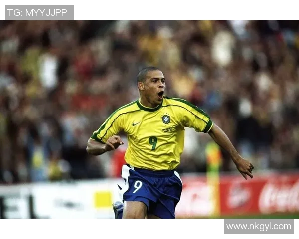 美国足球历史最大比分球星揭秘及其传奇生涯回顾